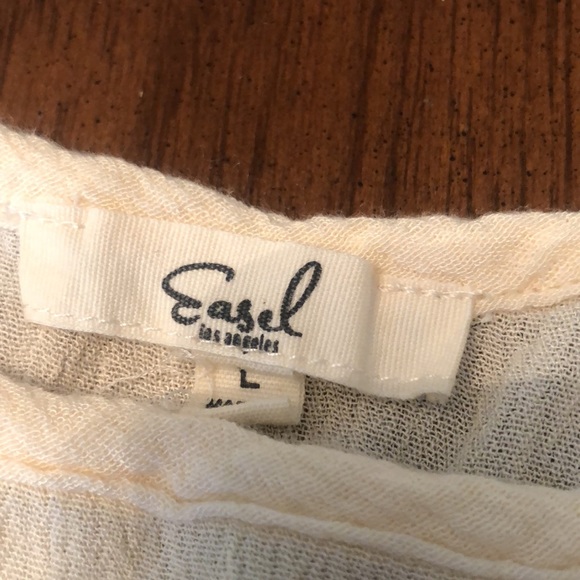 Cream crocheted top - Picture 2 of 5